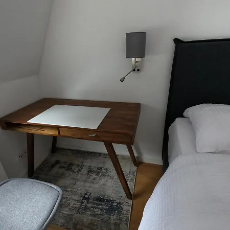 Apartment Exclusive Im Zentrum, Rb Stadion&arena! *